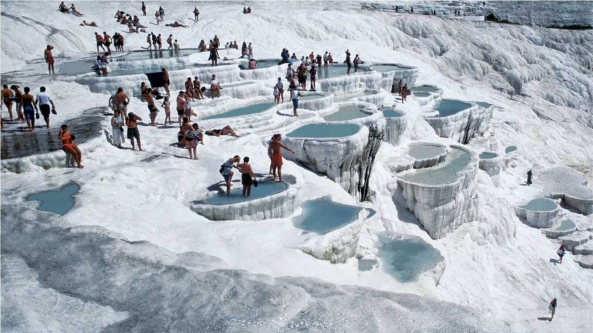 Pamukkale Travertenleri Ve Hierapolis