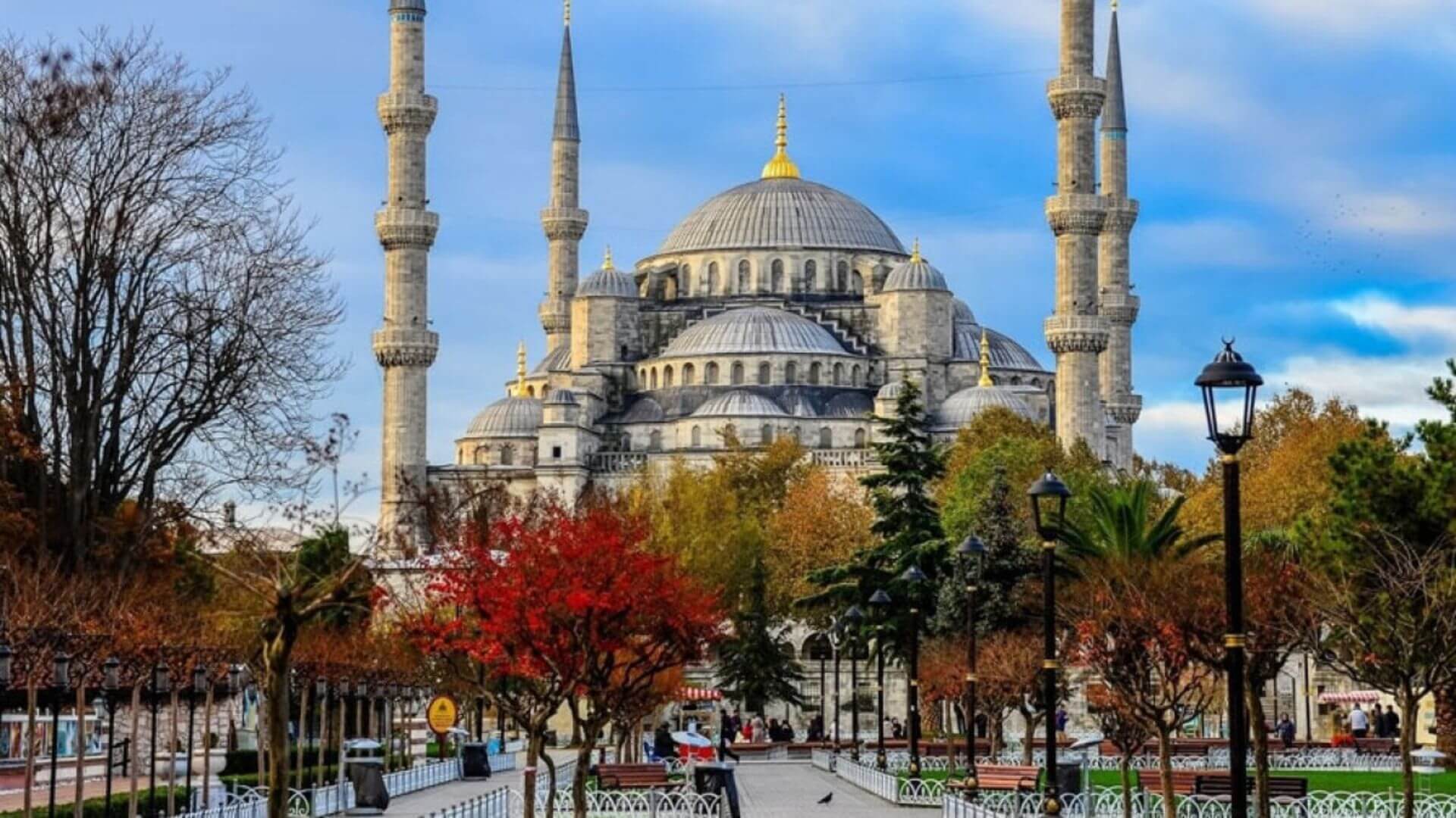 Pierre Loti tepesi Rehberi- Çevredeki Tarihi Eyüp Sultan Camii