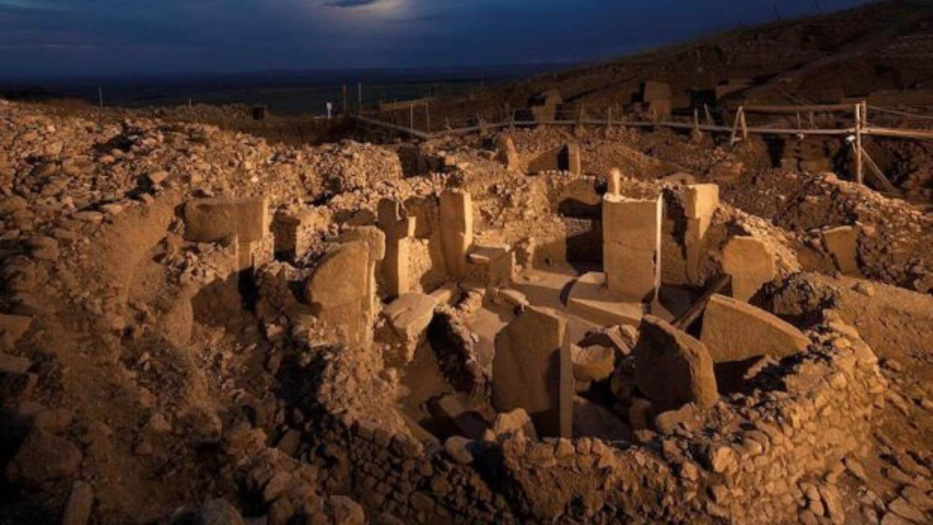 Göbeklitepe Kapsamlı Bir Rehber - Tarihi, Önemi, Mimarisi Ve Ziyaret Bilgileri