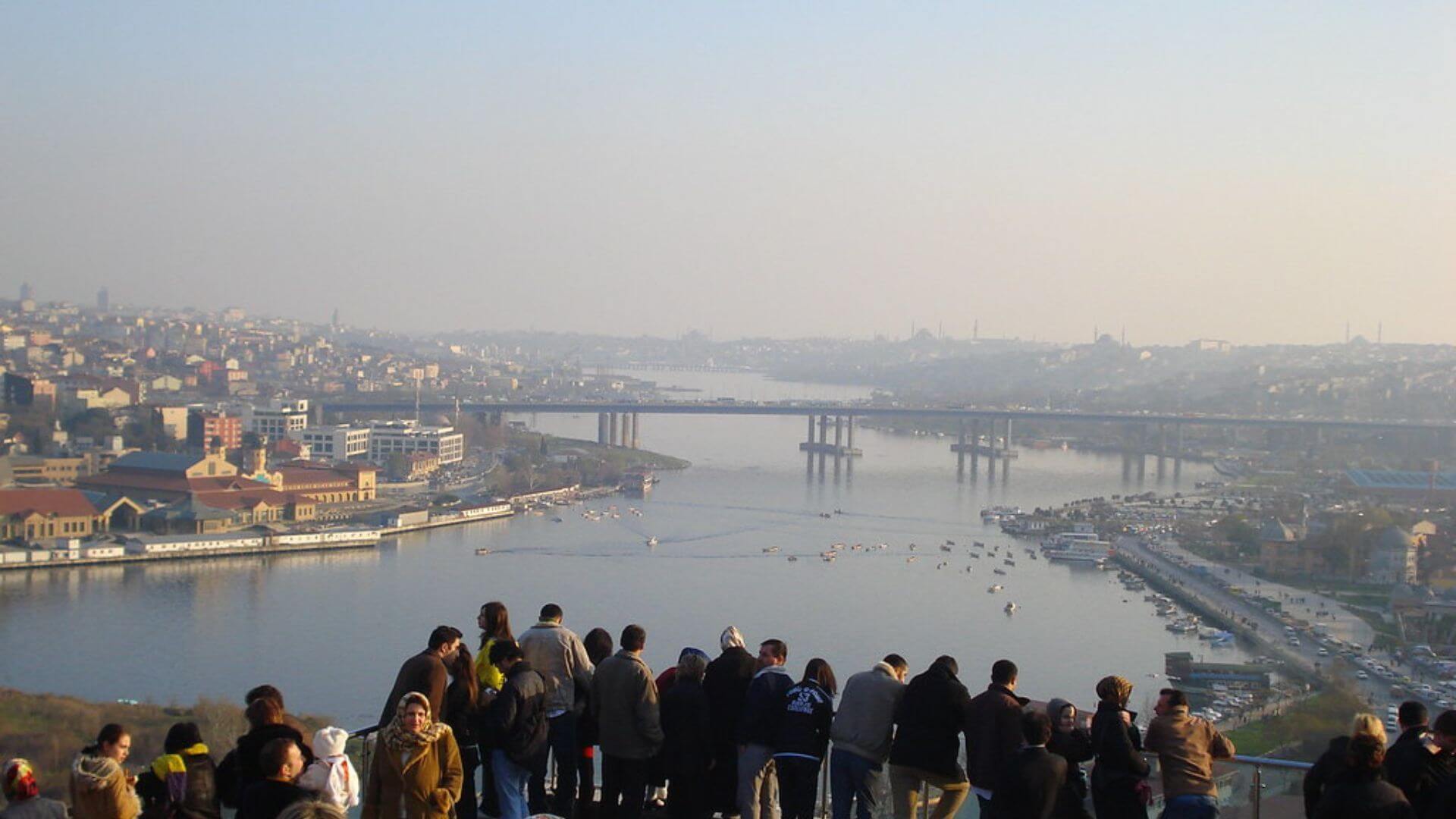 Pierre Loti Tepesi Rehberi - Haliç Manzarası - Romantik İstanbul Rotaları