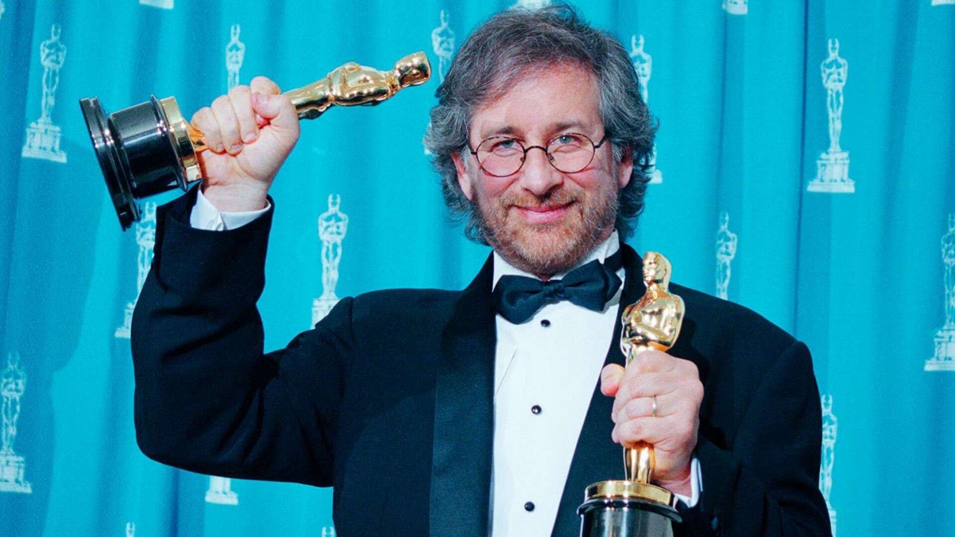 Efsane Yönetmen Steven Spielberg Hakkında İlginç Bilgiler