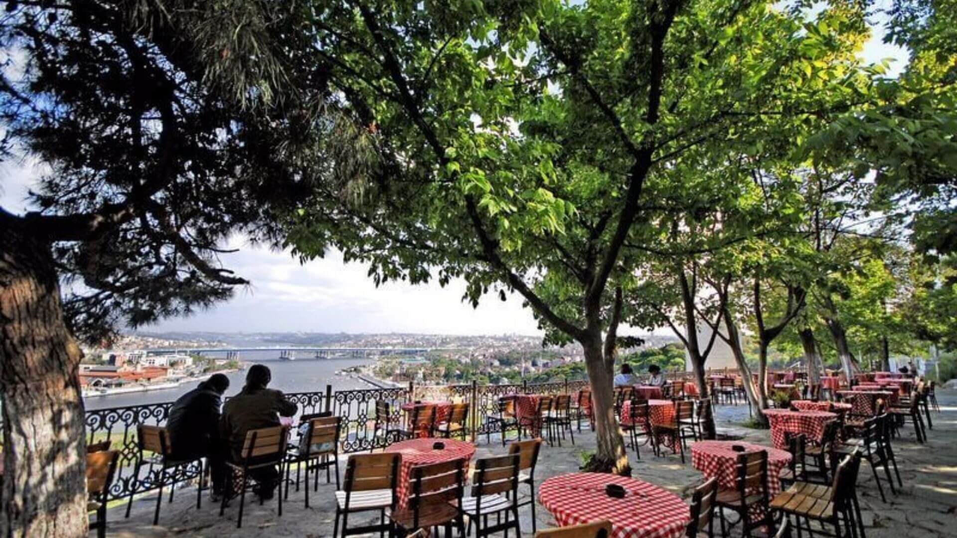 Pierre Loti Tepesi Rehberi - Romantik İstanbul Rotaları