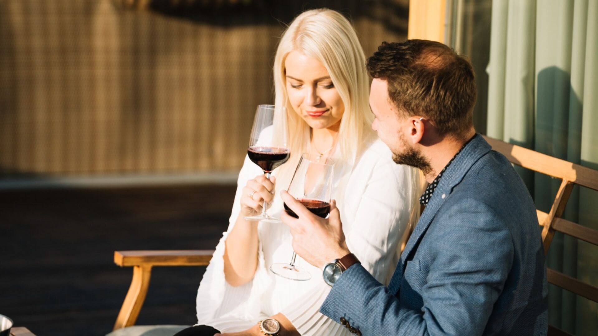 Tinder Gibi Platformlarda Başarı İçin 7 Etkili Kural - Başarılı Bir Online Dater Olmak