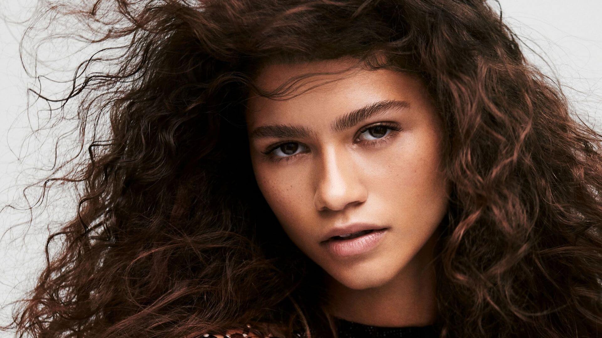 Zendaya Hayatı, Kariyeri, Serveti ve Hiç Duymadığınız Gerçekler