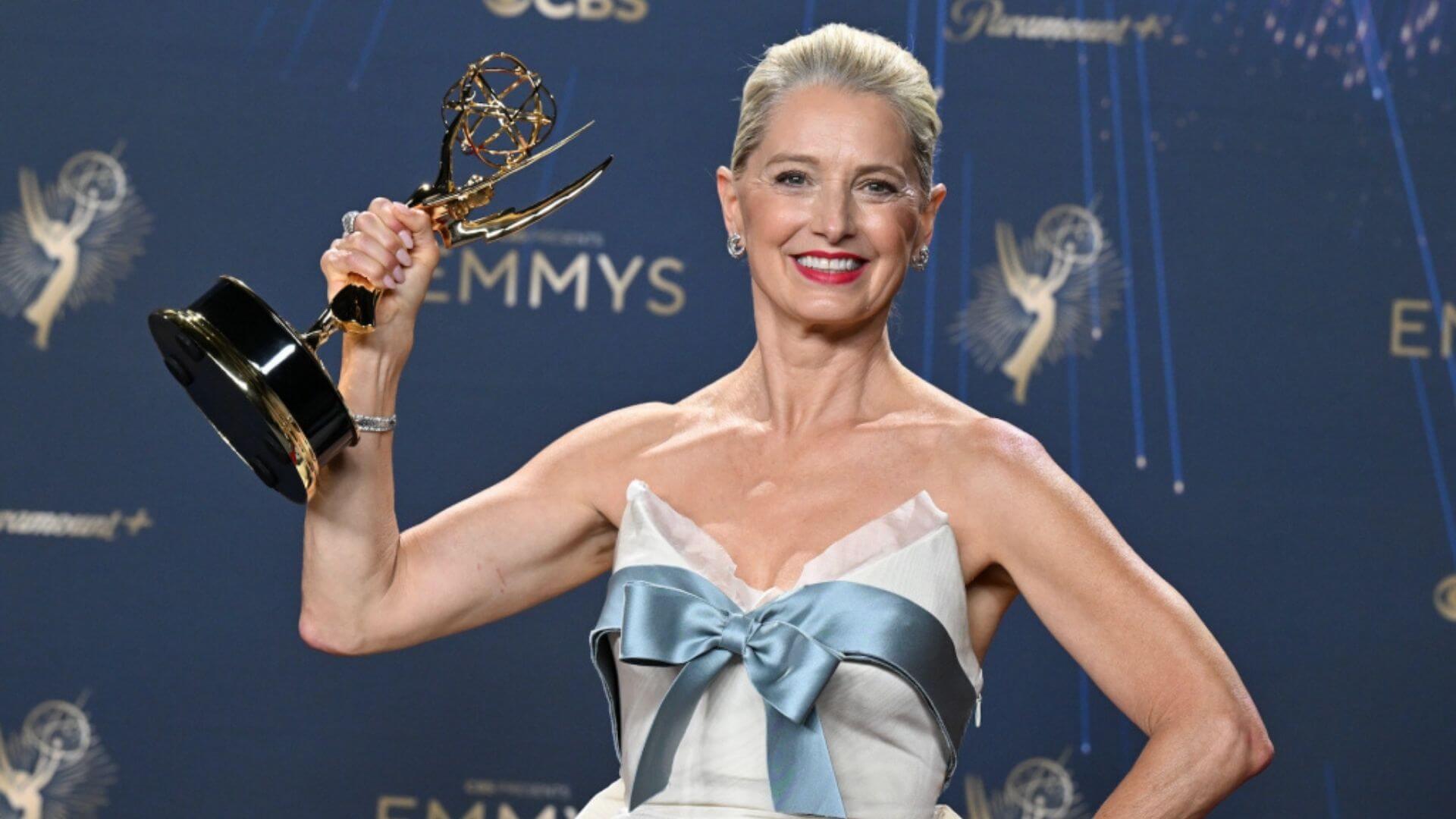 2025 Emmy Kırmızı Halı Güzellikleri