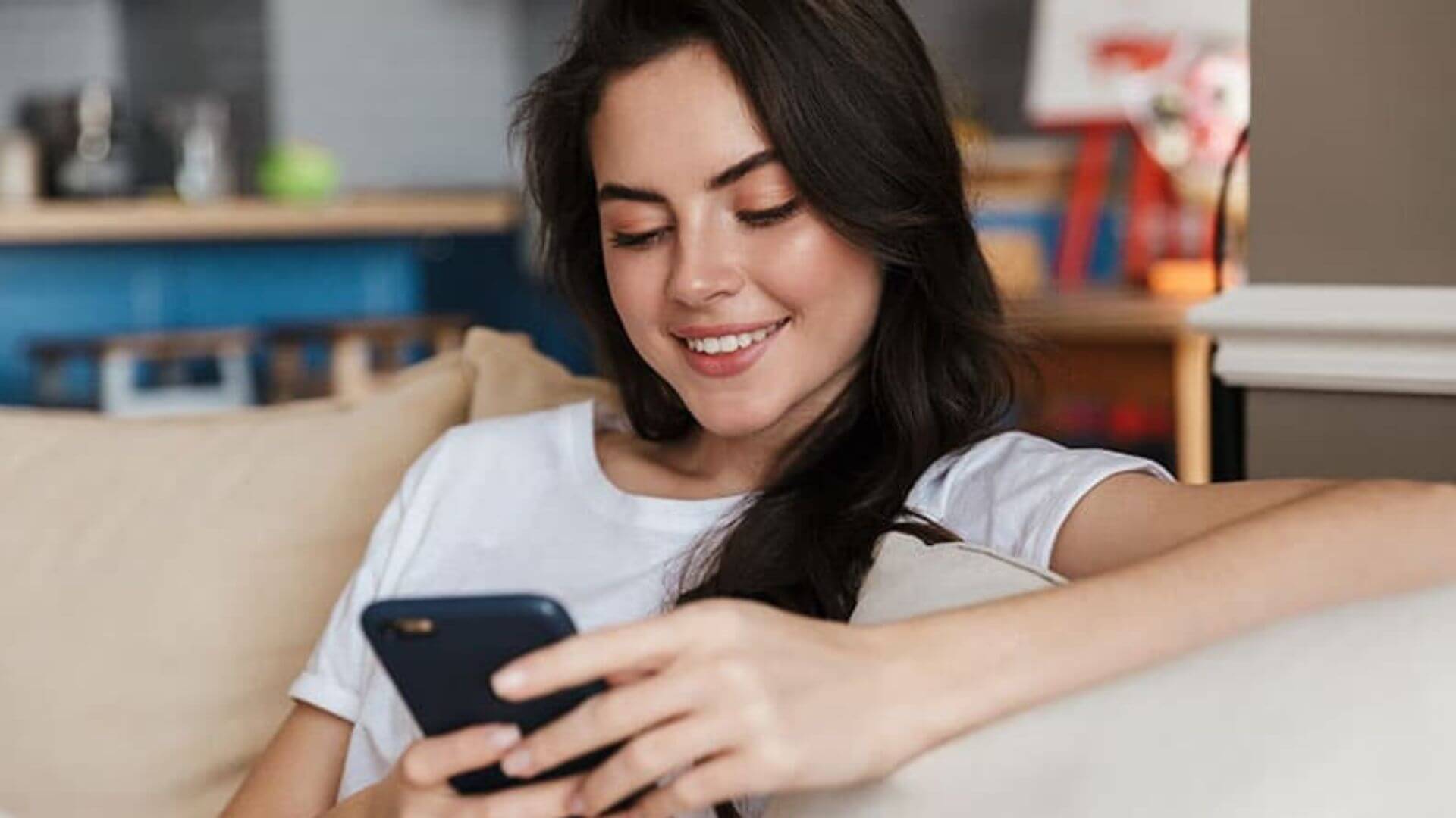 Tinder ve Flört Uygulamaları - Yalnız Ve Korkutucu Dünya