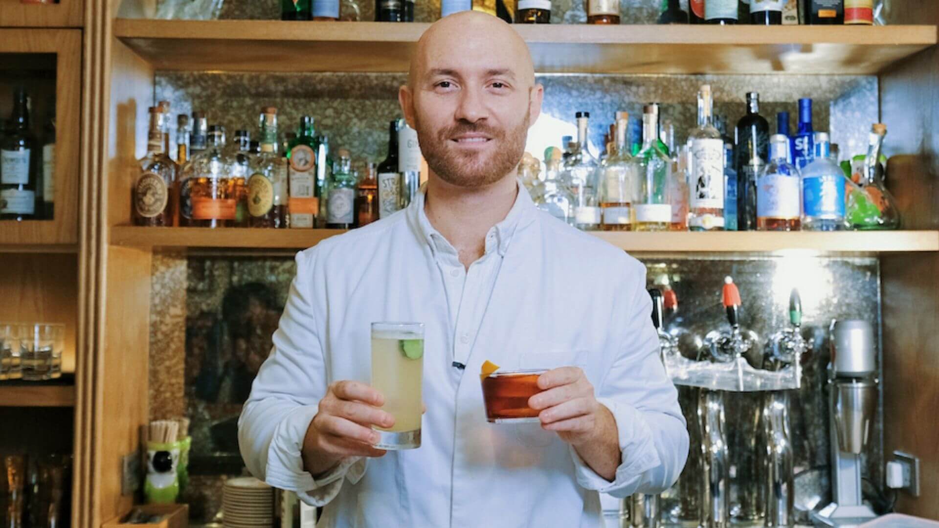 Roma doğumlu barmen Lorenzo Antinori tarafından yönetilen Bar Leone, yalnızca iki yıl önce açıldı.