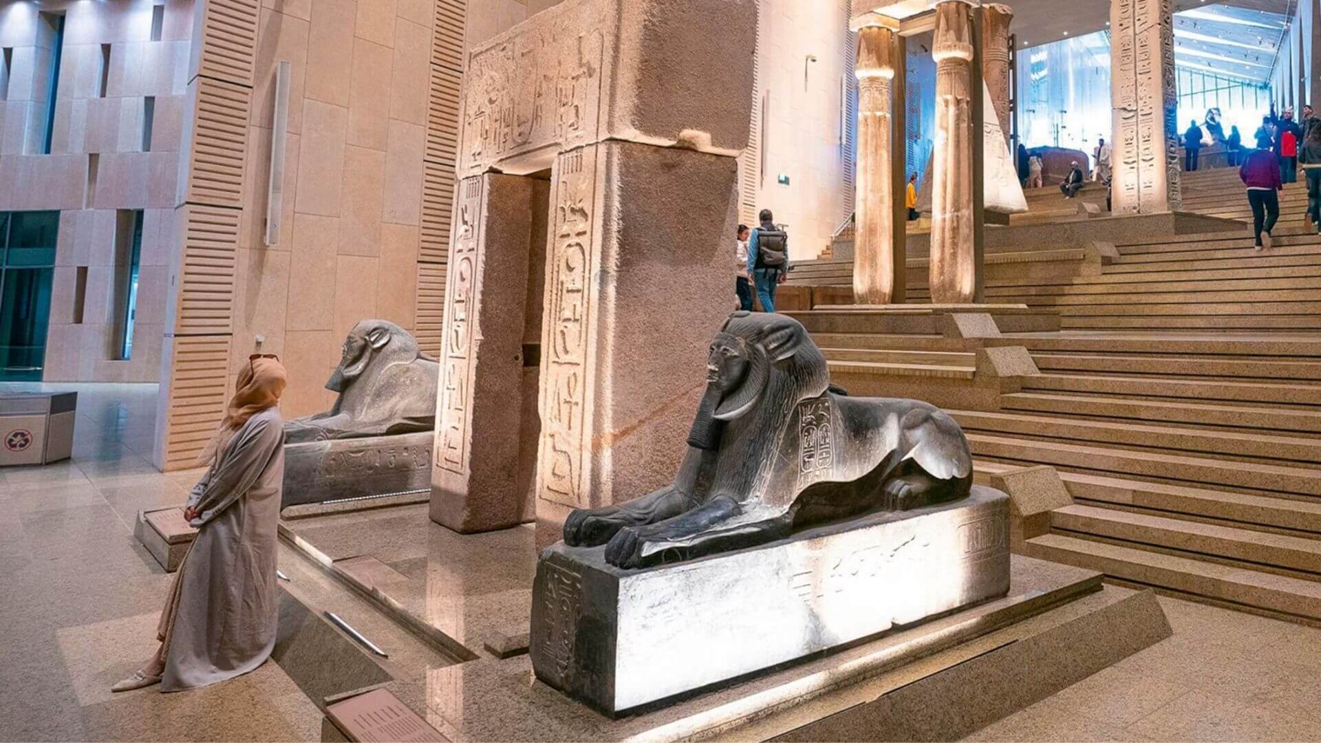 Dünyanın En Büyük Müzeleri