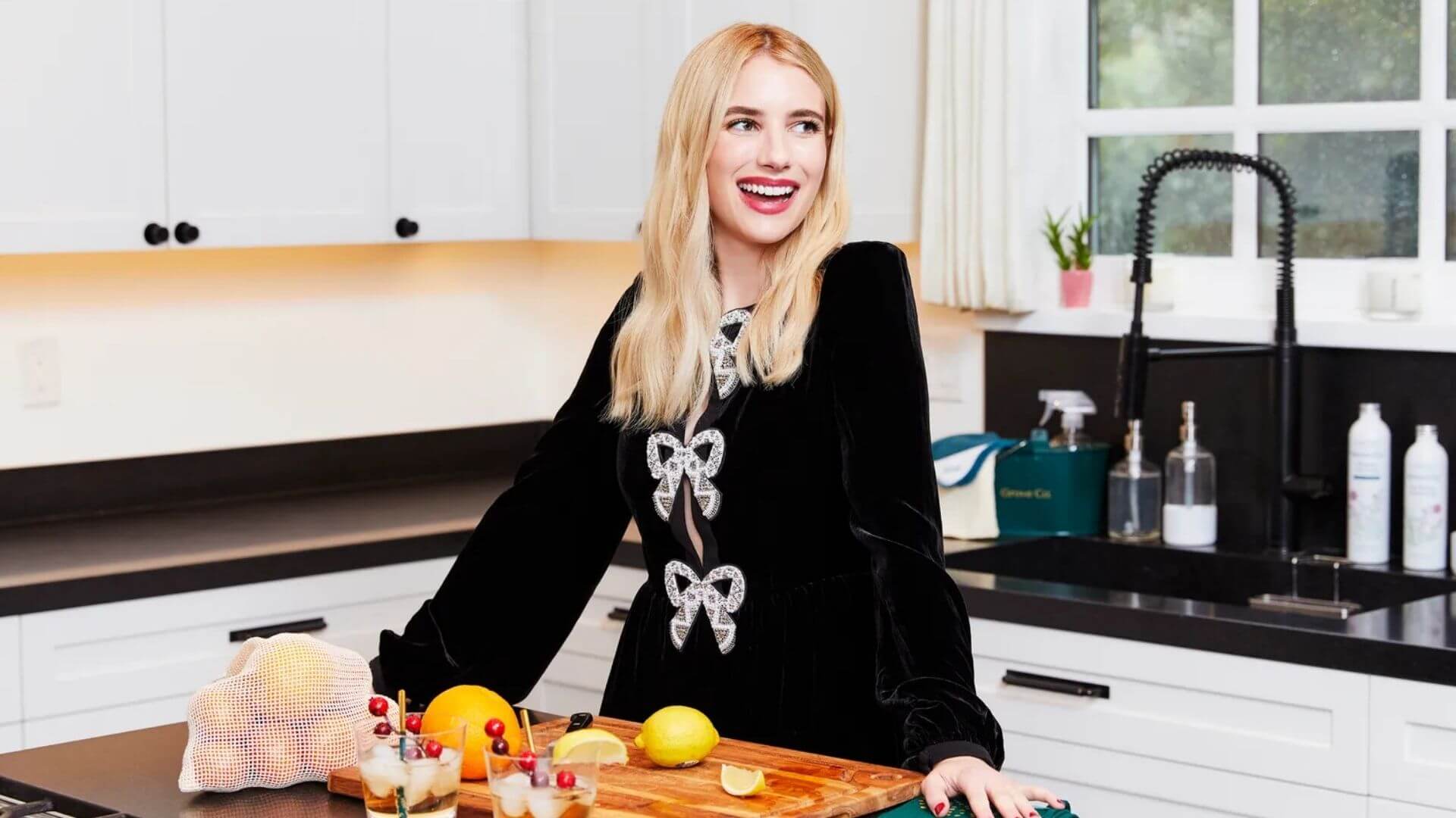 Emma Roberts Hakkında Şaşırtıcı Gerçekler,