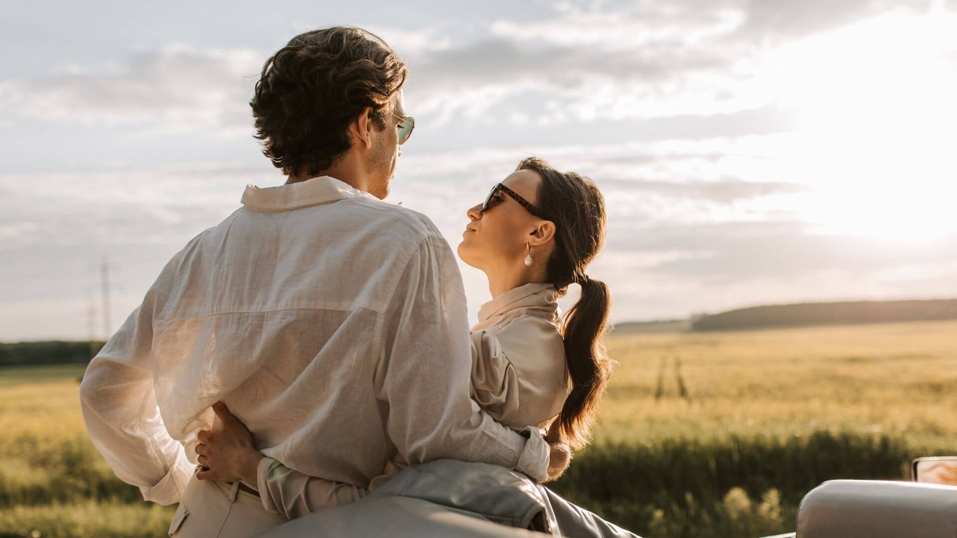 Erkekler Duygularını Sessizce Gösterir