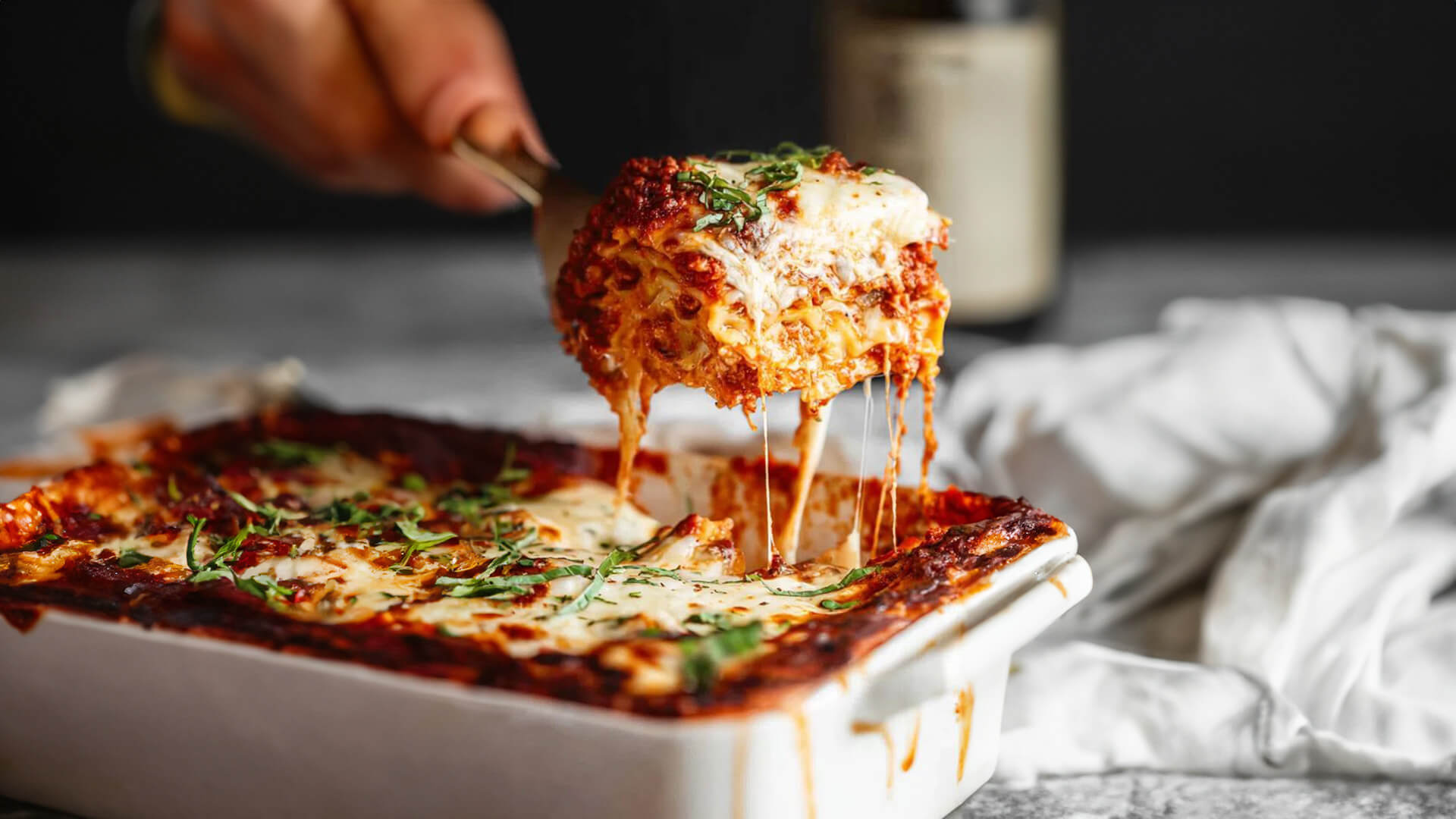 Restoran Gibi Lazanya Tarifi – Basit Adım Adım İtalyan Tarifi