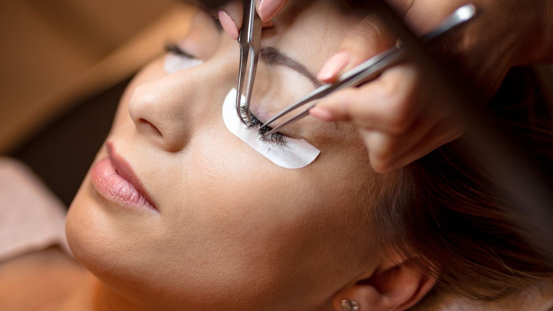 Kirpik Lifting Uygulaması