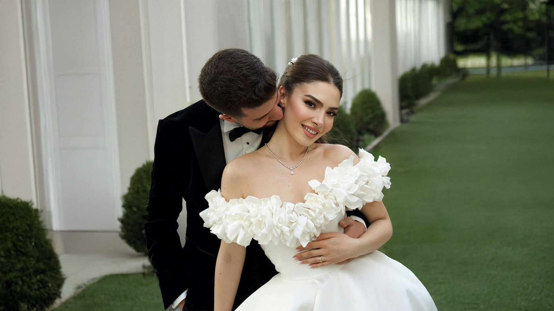 Rüyada Gelinlik Giymek Ne Anlama Gelir