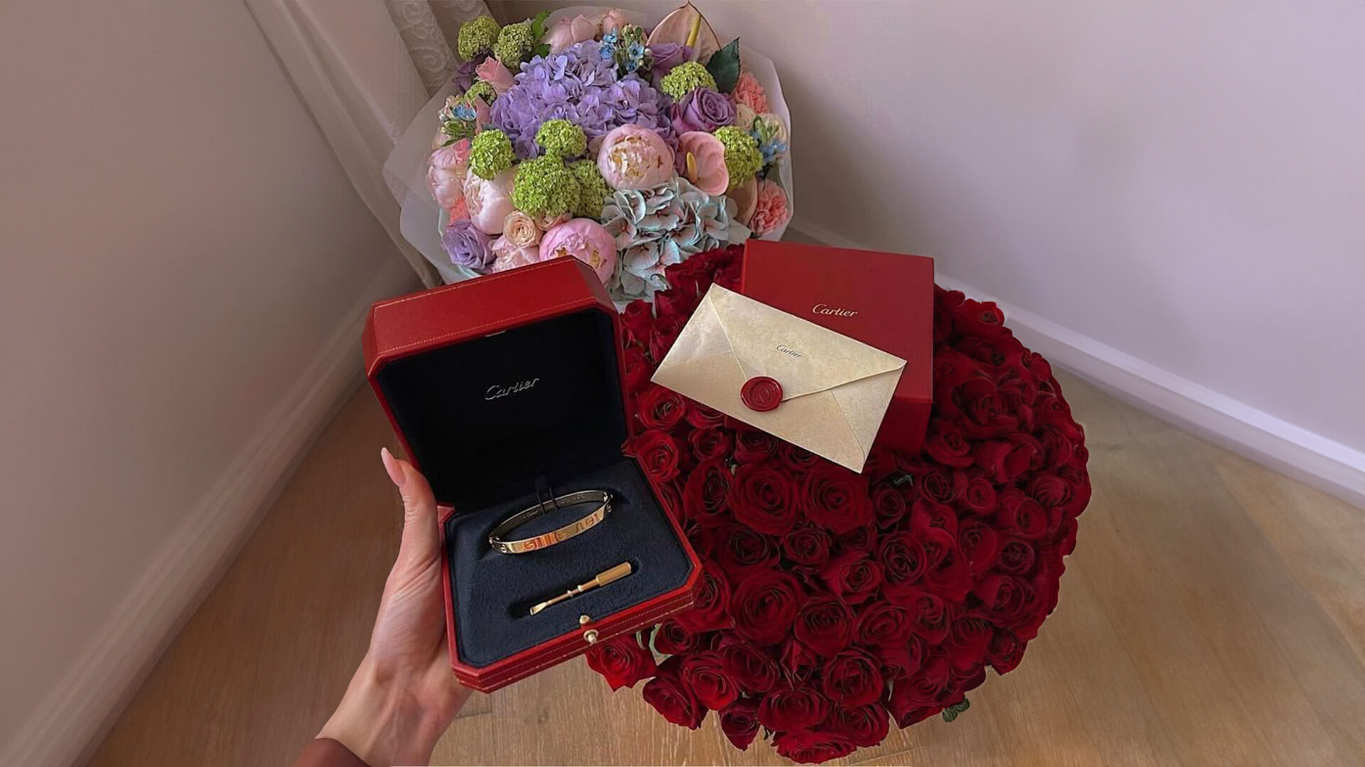 2026 Yılbaşı İçin Sevgiliye Ve Eşe Hediye Fikirleri