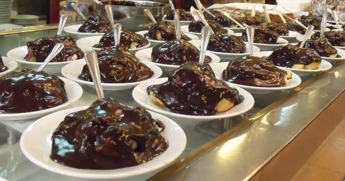 İstanbul'un En Eski ve En Meşhur Tarihi Pastaneleri