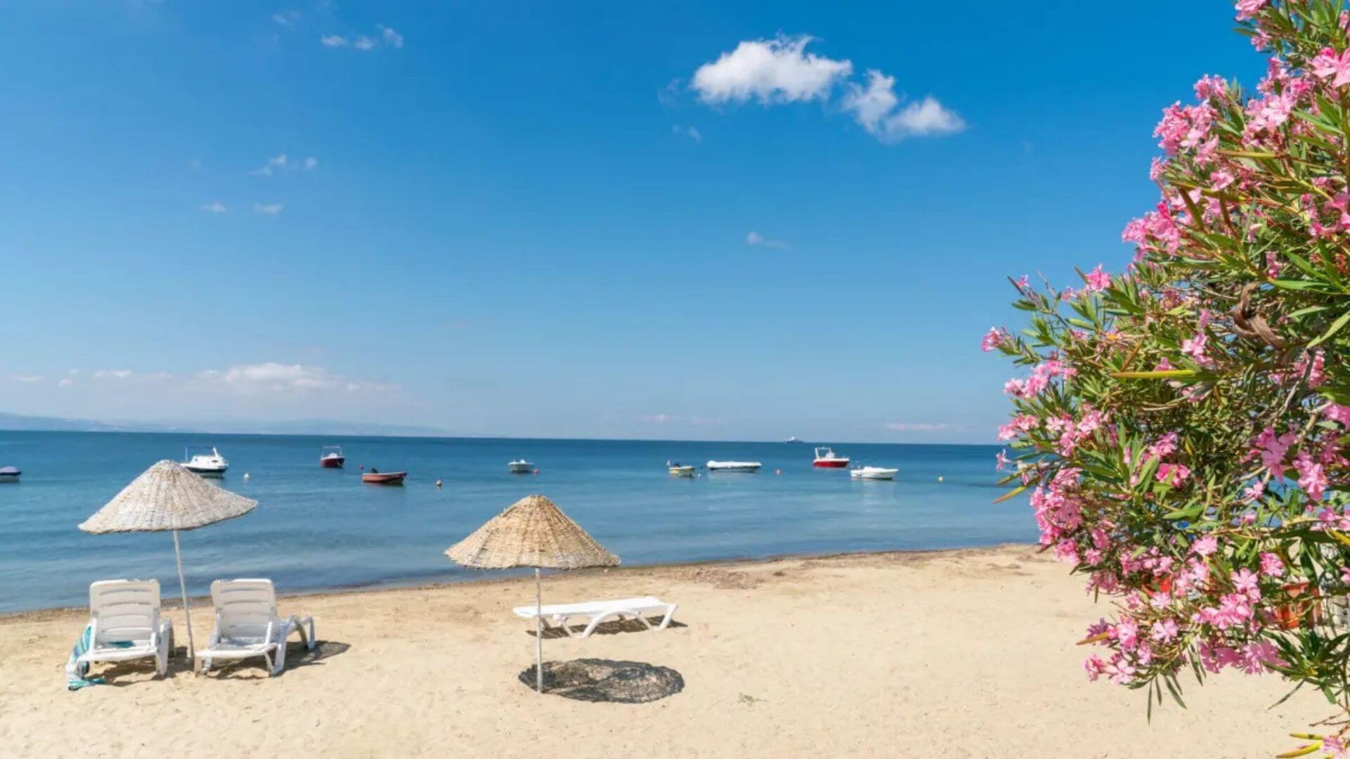 Serin Ada Tatili Rotaları : Serin Deniz Tatili İçin En İyi 10 Ada