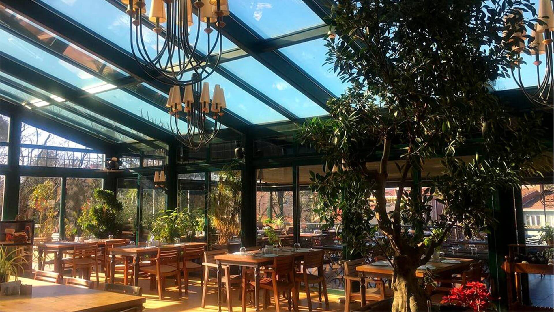 İstanbul'un En Güzel Bahçeli Restoranları