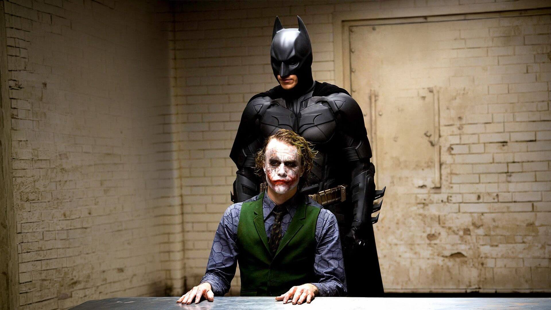 Christopher Nolan Filmlerinin Gerçek Teması Zaman